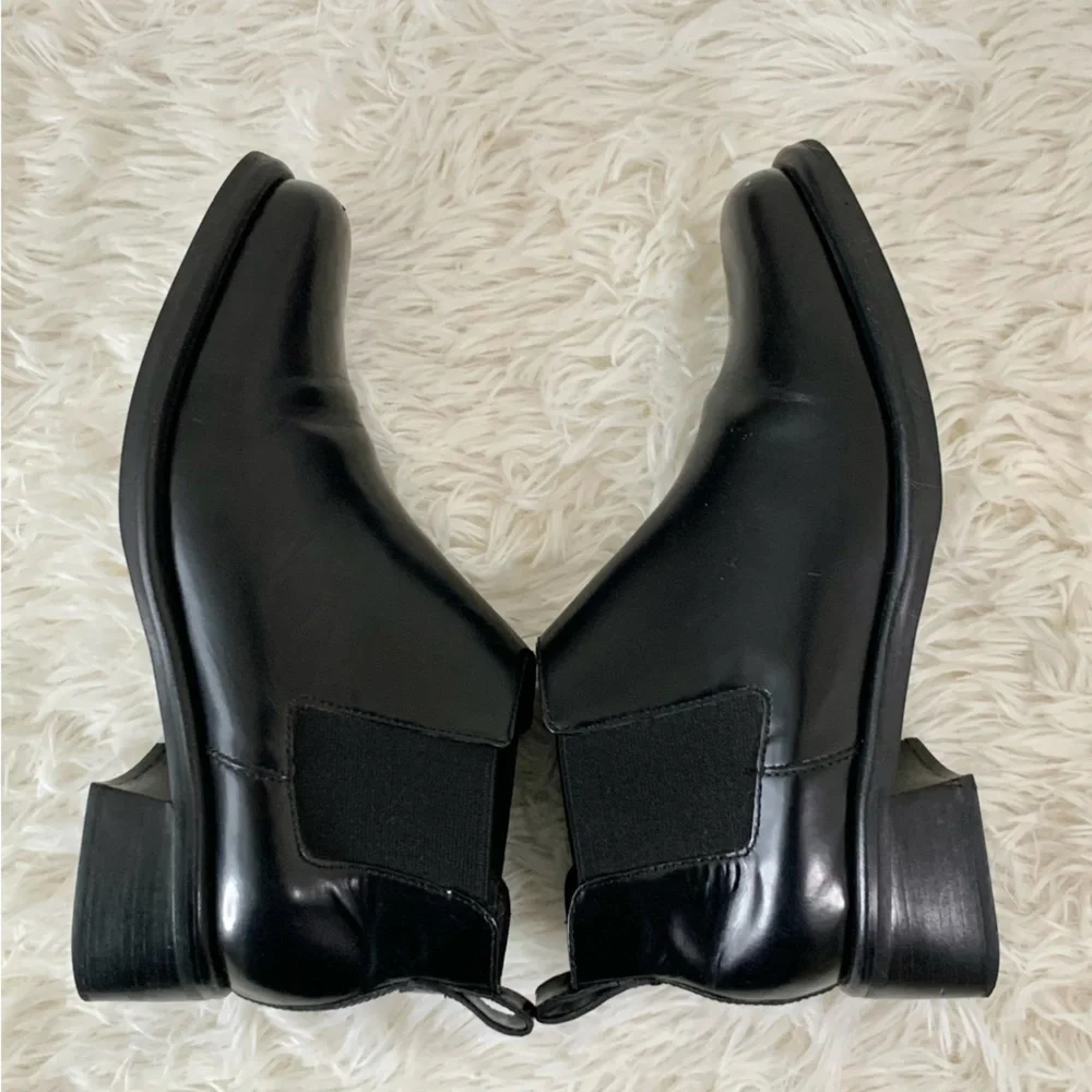 Cole Haan Flex boots men's size 7, women's 8.5 narrow